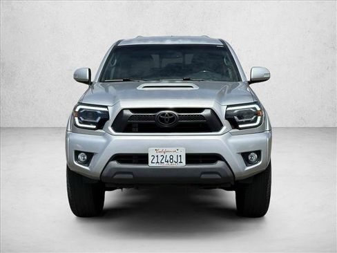 Used 2013 Toyota Tacoma 4x4 Double Cab w/ TRD Sport Pkg image 2