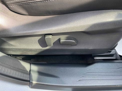 Used 2022 Subaru Outback Limited w/ Popular Package #2 image 31