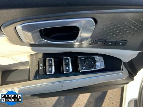 Used 2023 Kia Sorento SX Prestige AWD/4WD image 19
