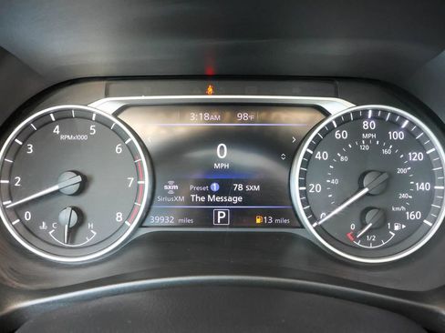 Used 2025 Nissan Sentra SV FWD image 26