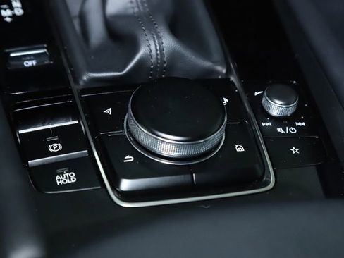 Used 2025 MAZDA MAZDA3 s image 32