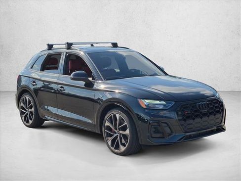 Used 2023 Audi SQ5 Premium Plus w/ Premium Plus Package AWD/4WD image 3