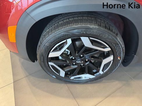 New 2026 Kia Seltos SX AWD/4WD image 8