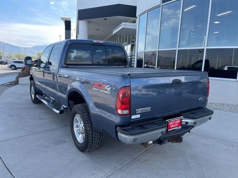 Used 2006 Ford F250 Lariat image 4