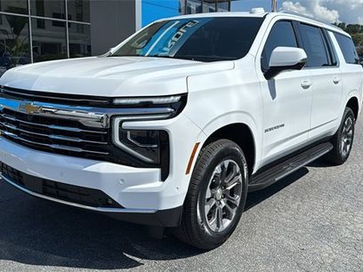 New 2025 Chevrolet Suburban LT w/ Comfort Package