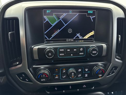 Used 2018 GMC Sierra 1500 SLT w/ SLT Premium Package RWD image 29