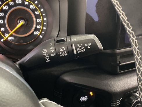 Used 2025 Jeep Wrangler Unlimited Sahara AWD/4WD image 22