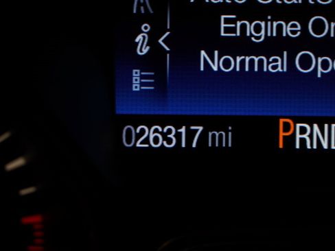 Used 2017 Ford Escape Titanium image 8