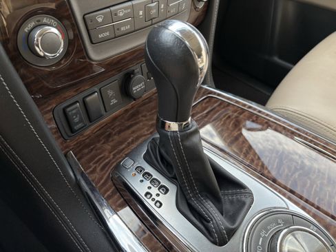 Used 2019 Nissan Armada SL w/ Premium Package image 19