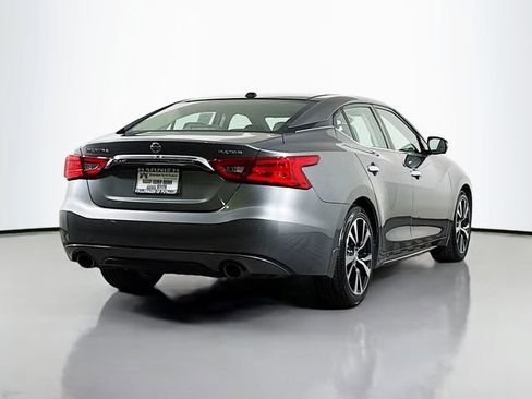 Used 2018 Nissan Maxima Platinum FWD image 7