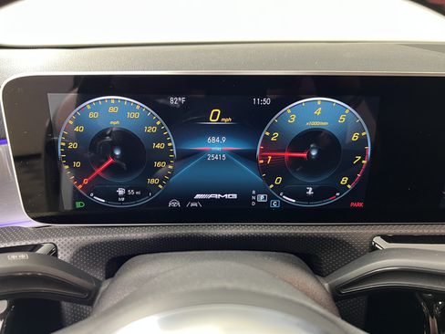 Used 2020 Mercedes-Benz CLA 35 AMG 4MATIC image 28