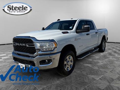 Used 2024 RAM 2500 Big Horn image 1