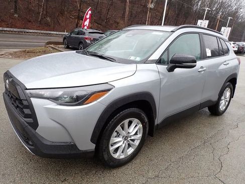 New 2026 Toyota Corolla Cross LE image 8