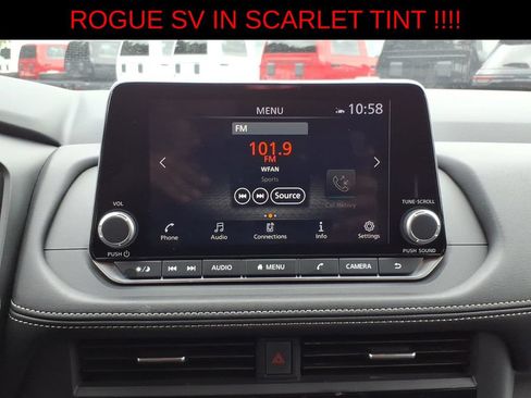 Used 2025 Nissan Rogue SV AWD/4WD image 20