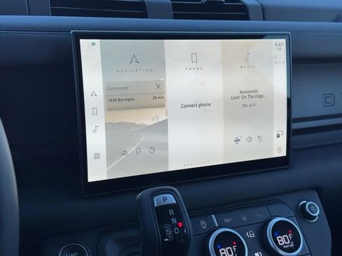 Certified 2025 Land Rover Defender 90 S image 14