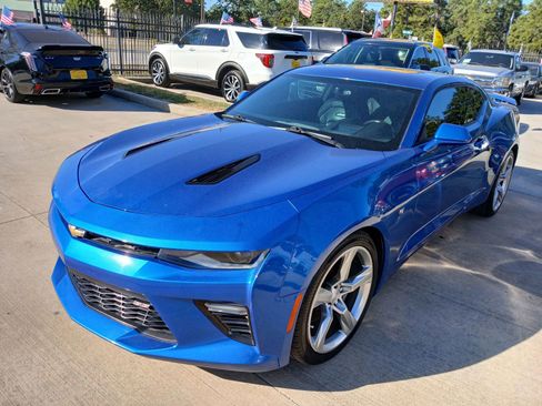 Used 2018 Chevrolet Camaro SS image 1