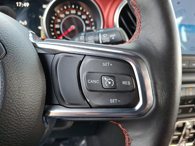 Used 2018 Jeep Wrangler Unlimited Rubicon AWD/4WD image 22