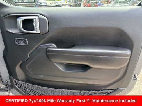 Used 2021 Jeep Wrangler Sport AWD/4WD image 9