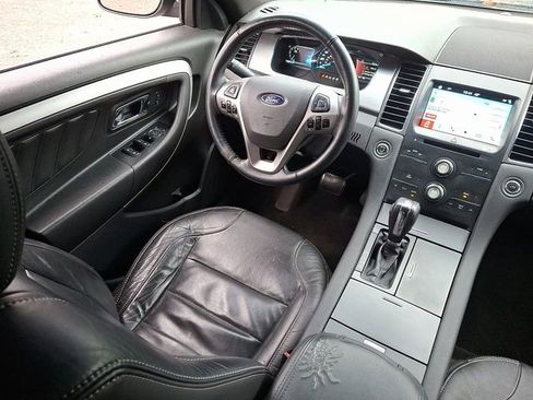 Used 2017 Ford Taurus SEL w/ Equipment Group 201A image 14