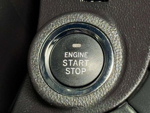 Used 2023 Subaru Outback Premium image 10