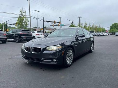 Used 2015 BMW 528i xDrive Sedan AWD/4WD image 3