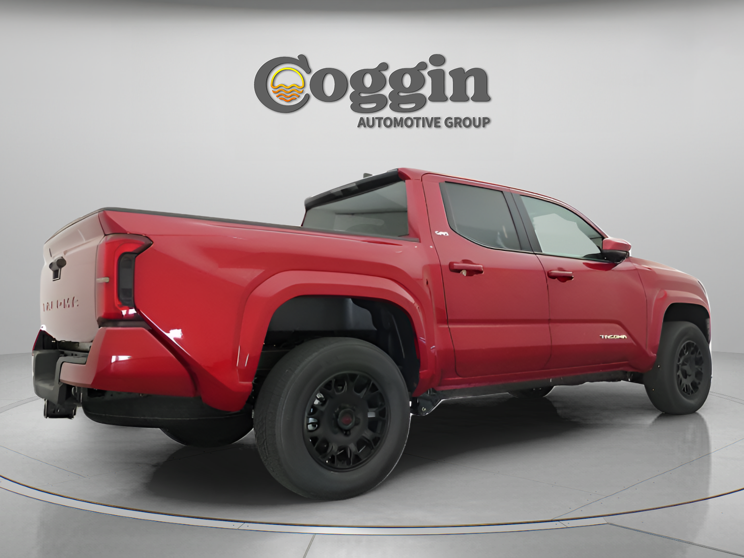 Used 2025 Toyota Tacoma SR5 AWD/4WD image 16