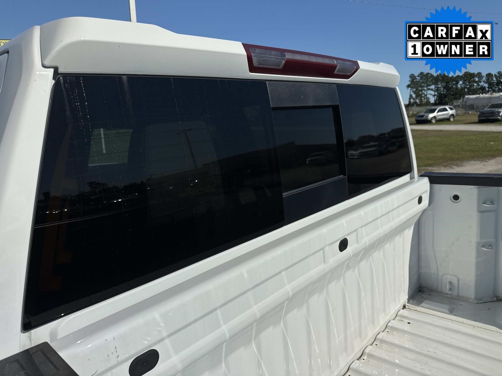 Used 2023 GMC Sierra 1500 SLT w/ SLT Premium Package AWD/4WD image 12