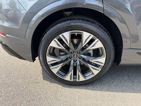 New 2026 Audi Q8 Premium Plus AWD/4WD image 10