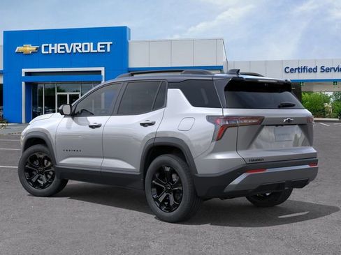 New 2026 Chevrolet Equinox LT w/ Convenience Package II FWD image 3