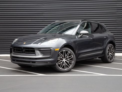 Certified 2026 Porsche Macan Turbo AWD/4WD image 1