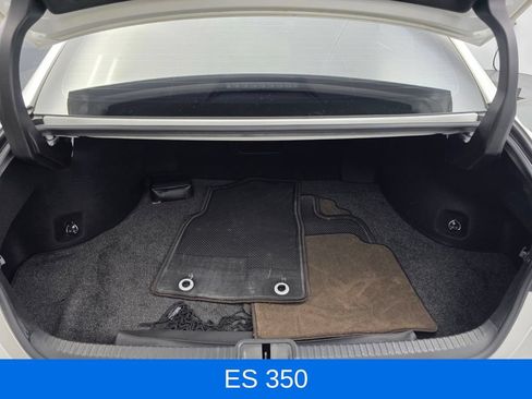 Used 2020 Lexus ES 350 w/ Premium Package FWD image 16