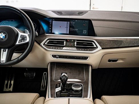 Used 2021 BMW X5 xDrive40i w/ M Sport Package image 30