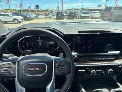 New 2026 GMC Sierra 1500 Elevation w/ Elevation Premium Package AWD/4WD image 17