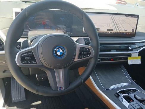 New 2026 BMW X5 xDrive50e AWD/4WD image 22