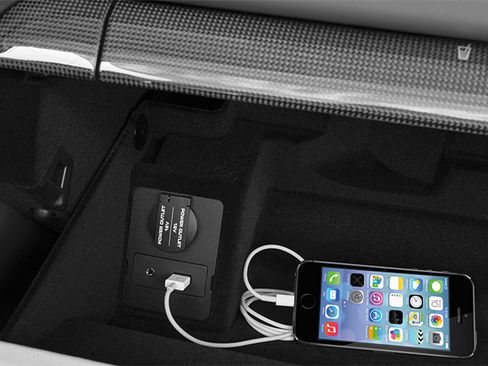 Used 2014 Porsche 911 Turbo S image 15