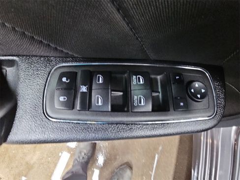 Used 2023 Dodge Charger GT image 25