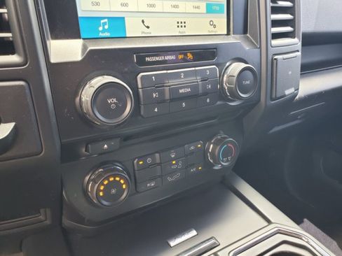 Used 2017 Ford F150 XL w/ Equipment Group 101A Mid RWD image 21