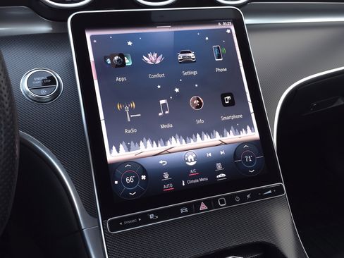 Used 2024 Mercedes-Benz C 300 Sedan image 20