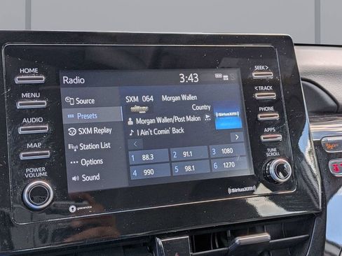 Used 2023 Toyota Camry SE FWD image 17