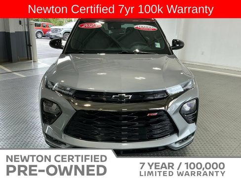 Used 2023 Chevrolet TrailBlazer RS w/ Sun and Liftgate Package FWD image 22