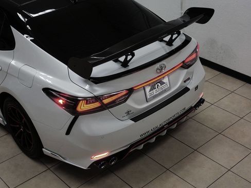 Used 2019 Toyota Camry XSE w/ Driver Assist Package FWD image 39