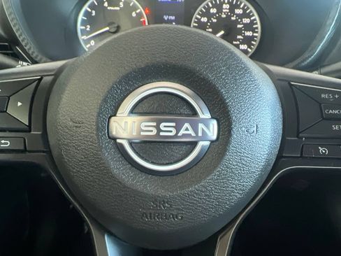 Used 2025 Nissan Sentra S FWD image 50