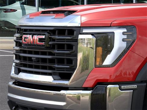New 2026 GMC Sierra 3500 Pro w/ Convenience Package image 13
