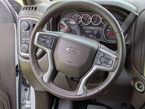 Used 2021 Chevrolet Silverado 1500 RST AWD/4WD image 18