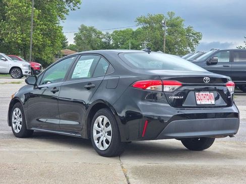 Used 2023 Toyota Corolla LE FWD image 6