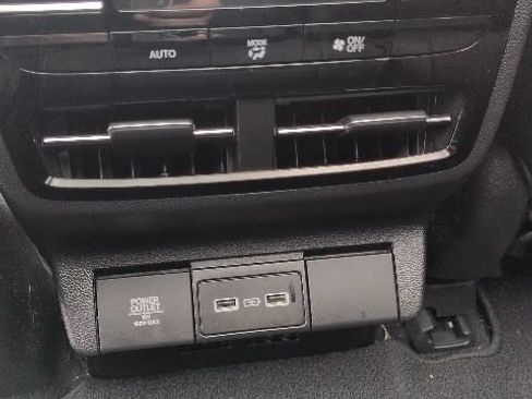Used 2024 Acura MDX SH-AWD image 22