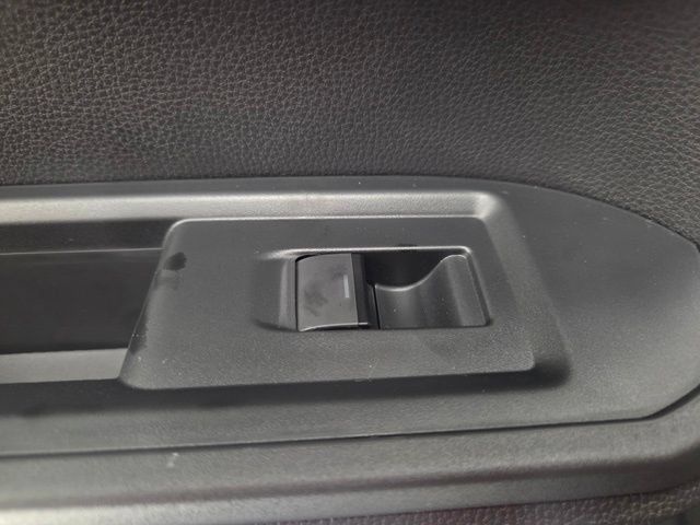 Used 2025 Toyota Camry SE w/ Convenience Package FWD image 51