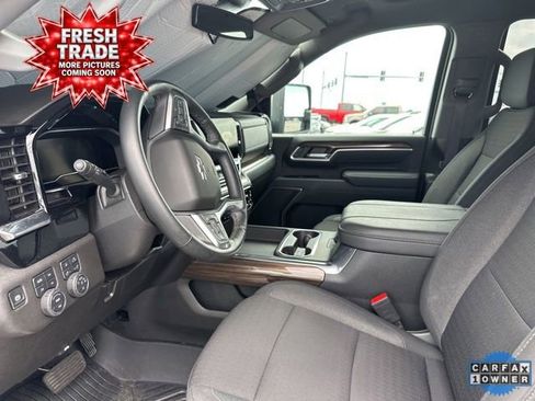 Used 2025 Chevrolet Silverado 2500 LT w/ Trail Boss Package AWD/4WD image 6