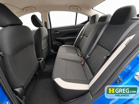 Used 2021 Nissan Versa SV FWD image 15