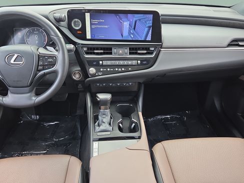 Used 2023 Lexus ES 350 w/ Premium Package FWD image 13